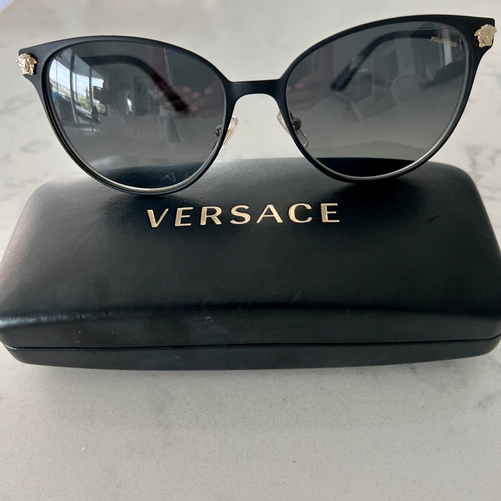 Versace polarized sunglasses